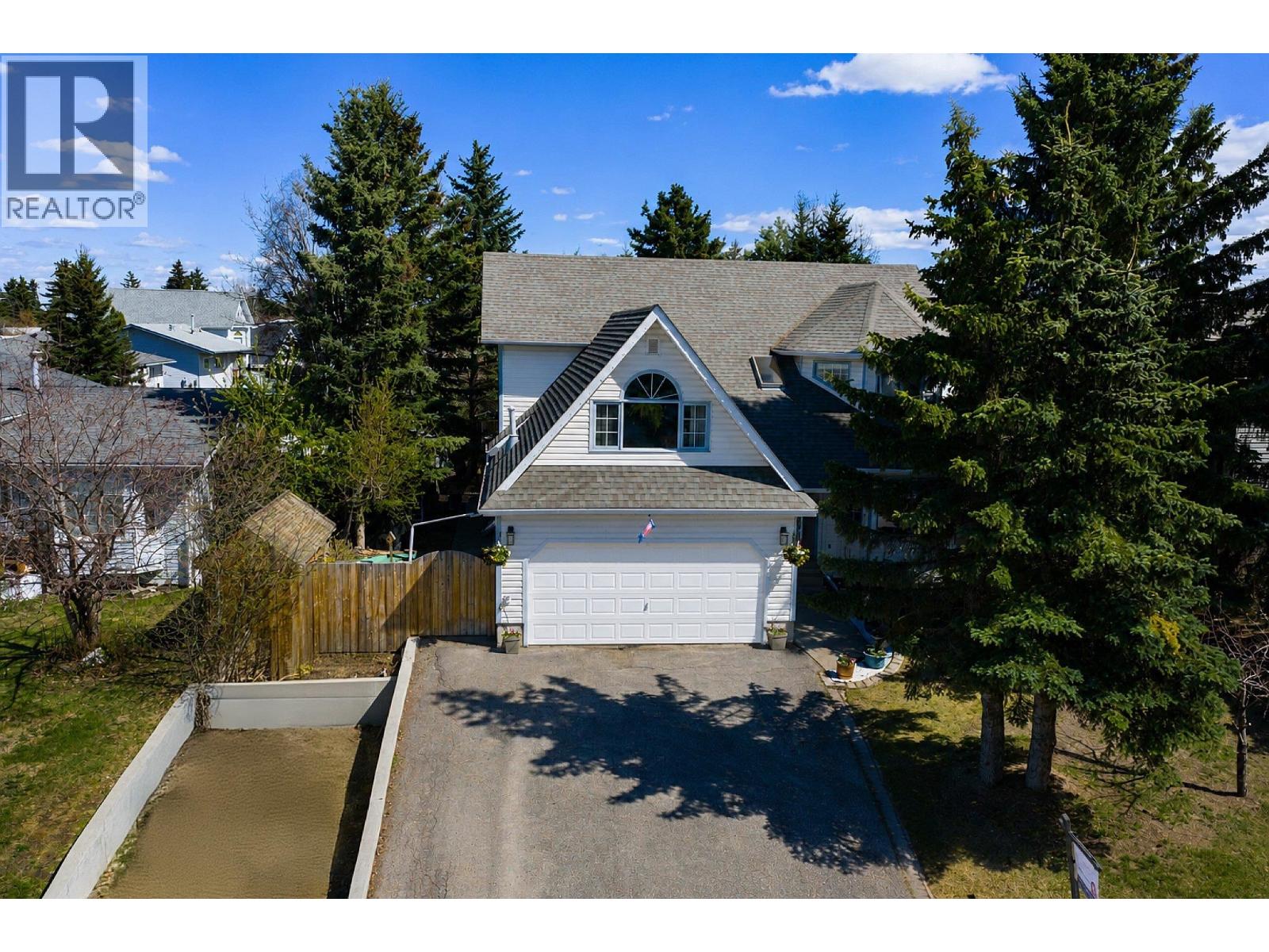 11415 92 STREET - 25