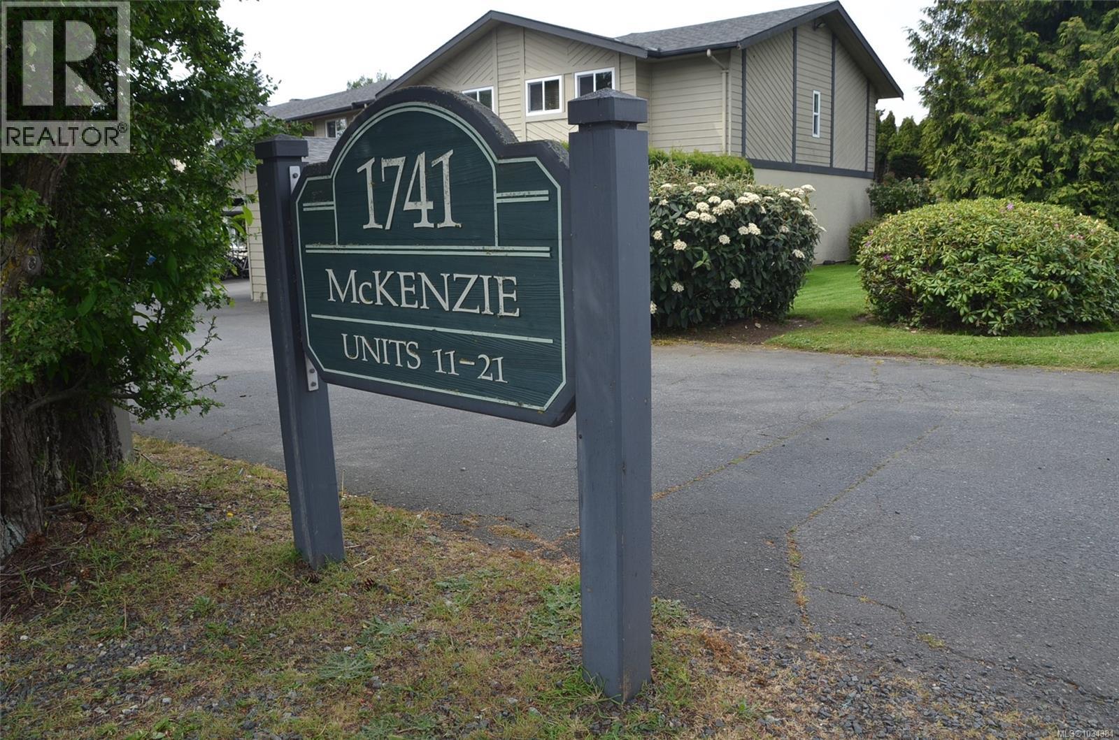 #20 1741 McKenzie Ave - 22