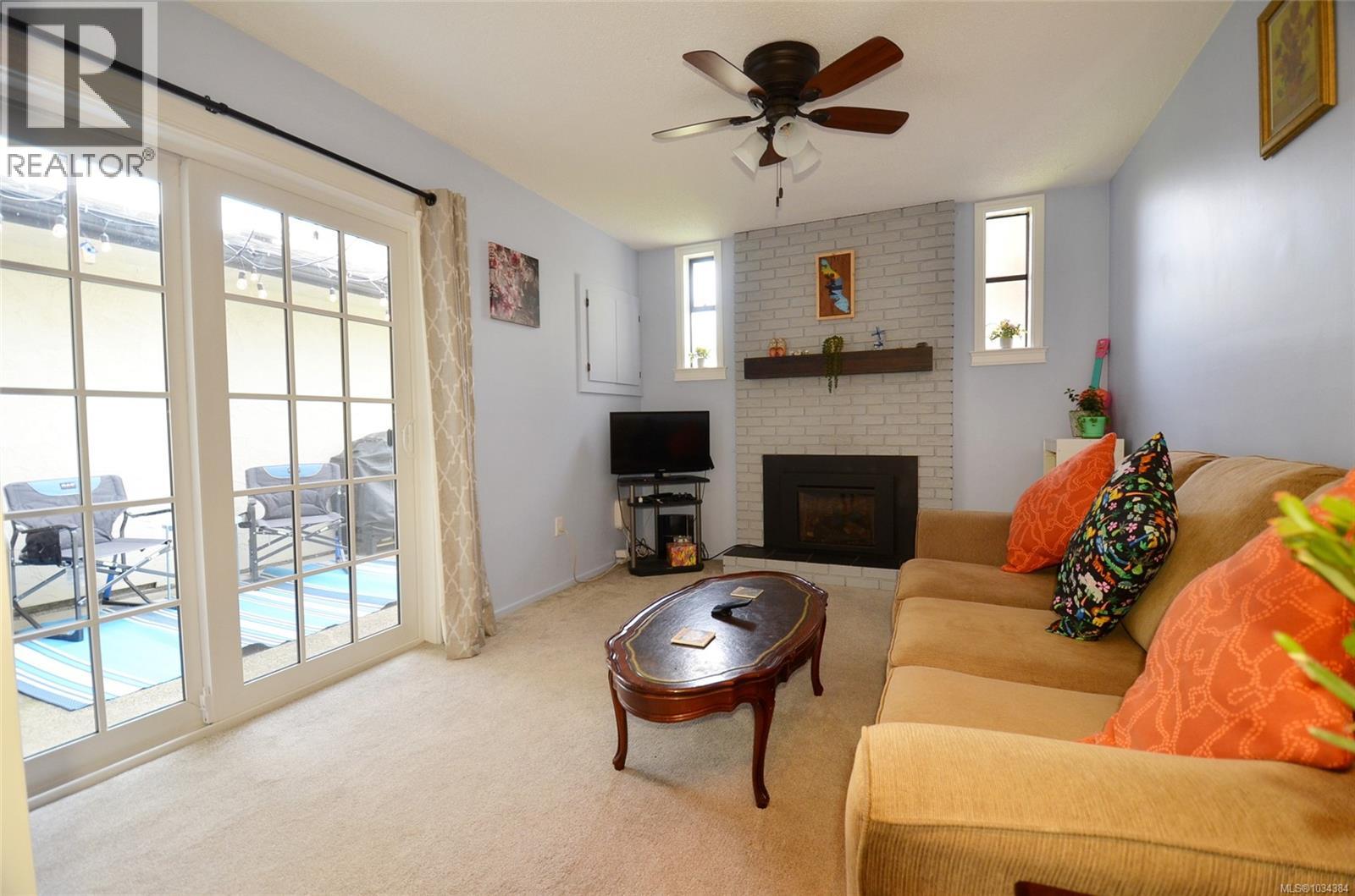 #20 1741 McKenzie Ave - 3
