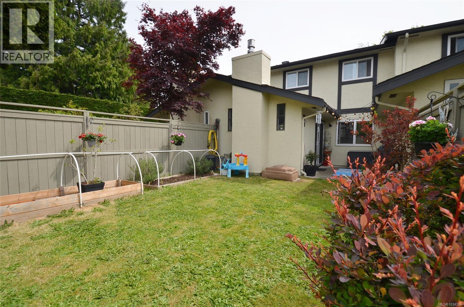 #20 1741 McKenzie Ave - 4