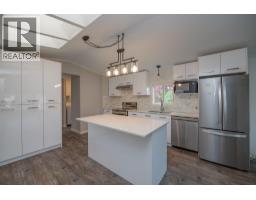 Kitchen - 6710 Tronson Road Unit# 202, Vernon, BC V1H1X6 Photo 8
