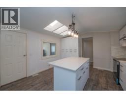 Living room - 6710 Tronson Road Unit# 202, Vernon, BC V1H1X6 Photo 7