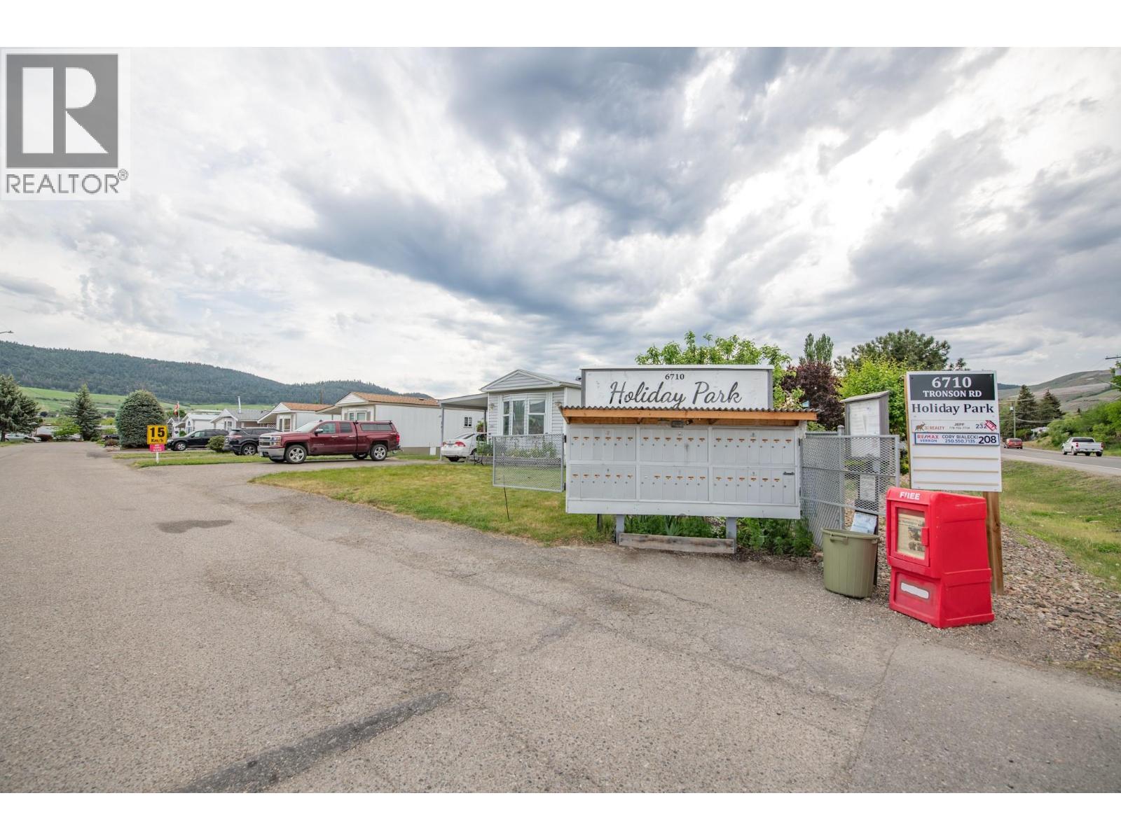 #202 6710 Tronson Road - 38