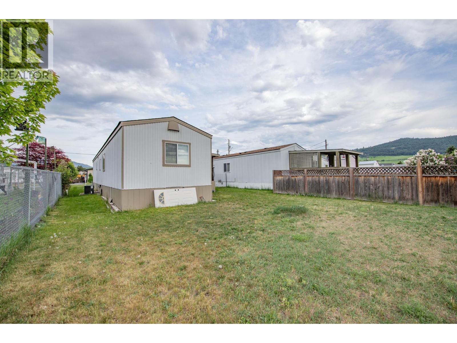 #202 6710 Tronson Road - 33