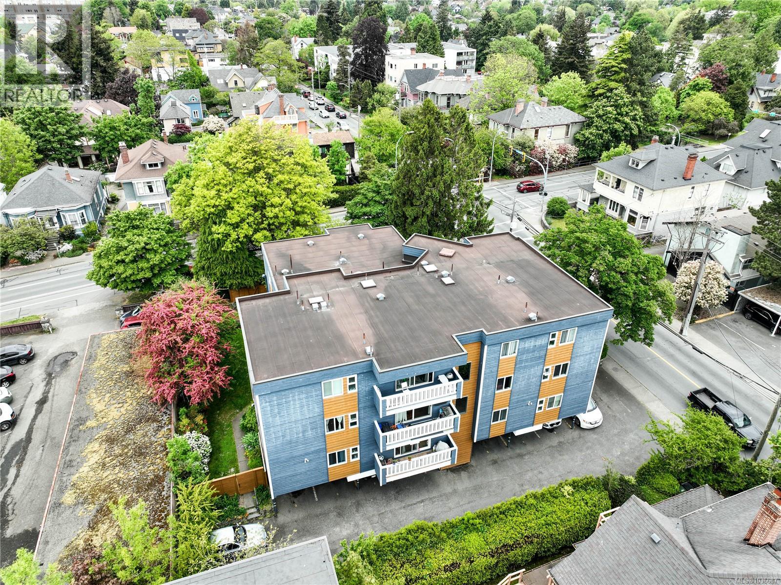 5 1331 Johnson Street, Victoria