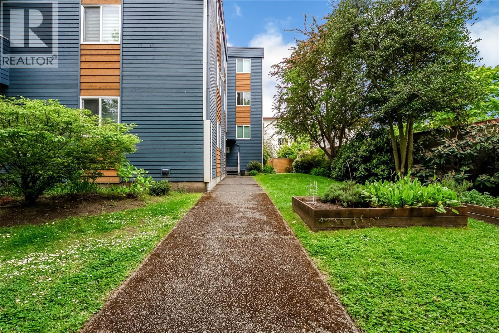 #5 1331 Johnson St - 30