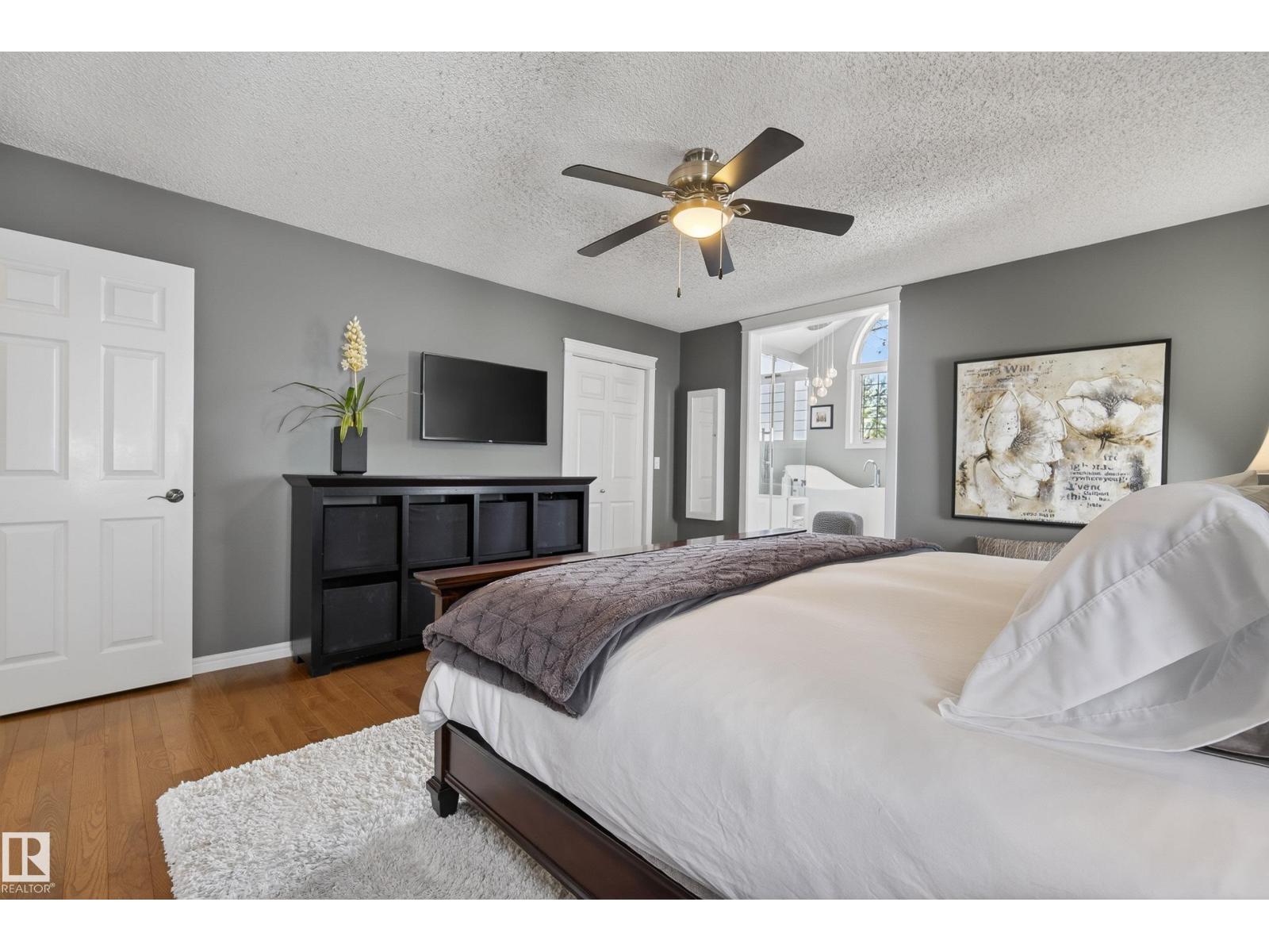 26 CARMEL CO, Sherwood Park