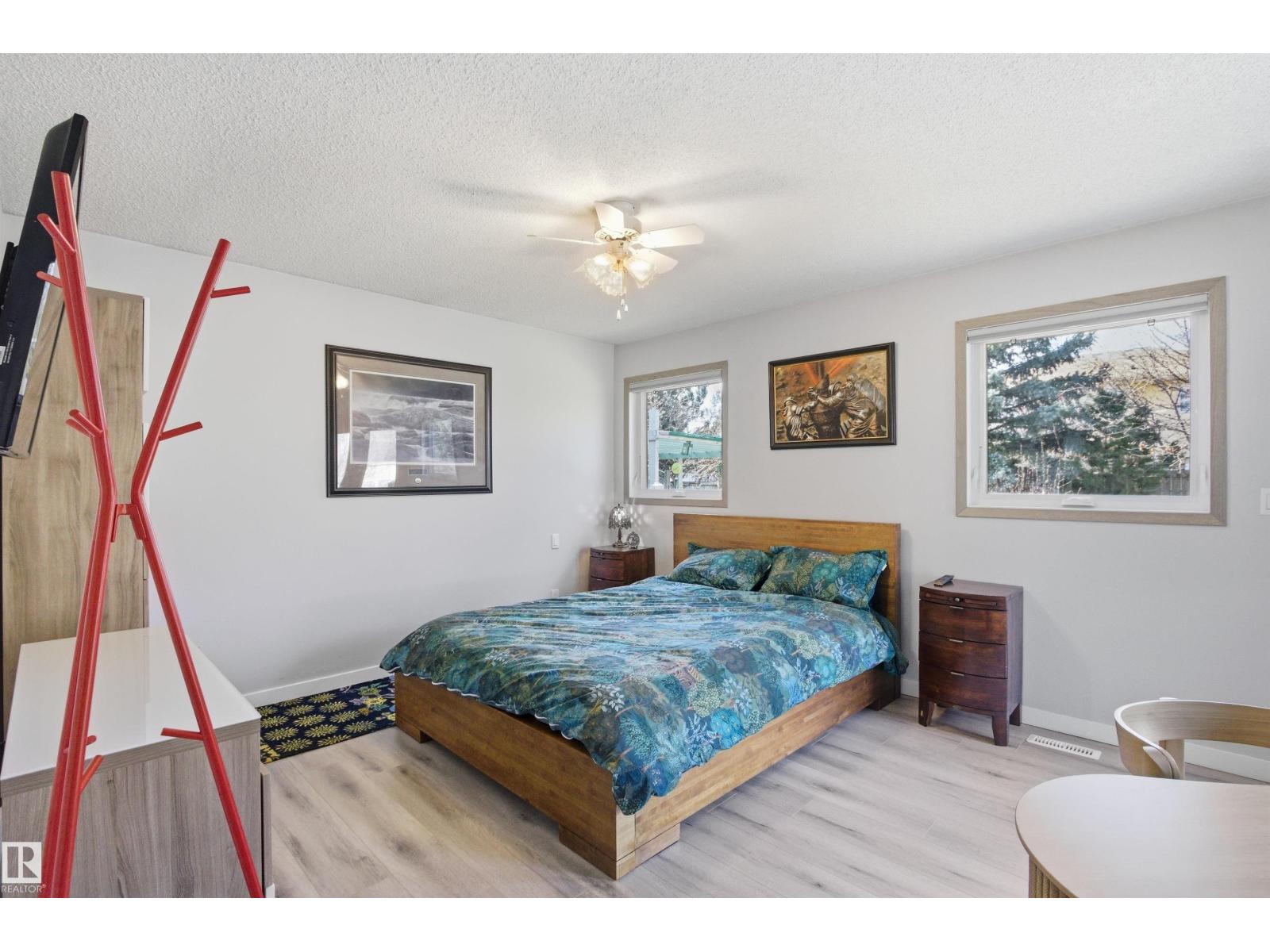 1116 111A ST NW - 17