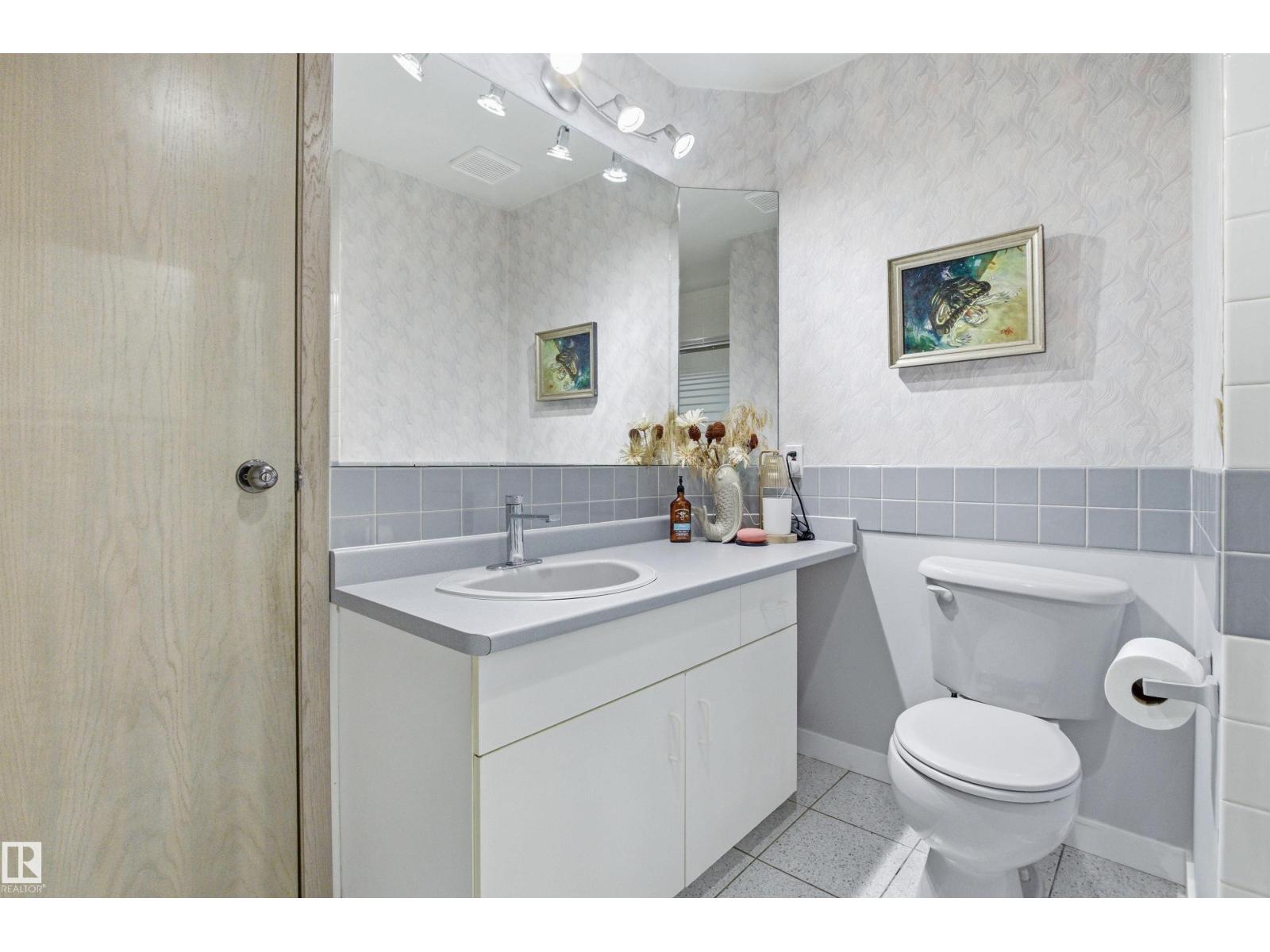 1116 111A ST NW - 30