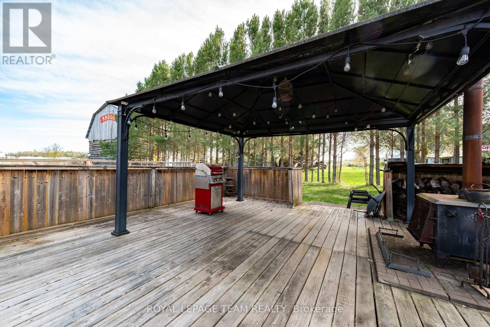263 GARDEN OF EDEN ROAD - 23