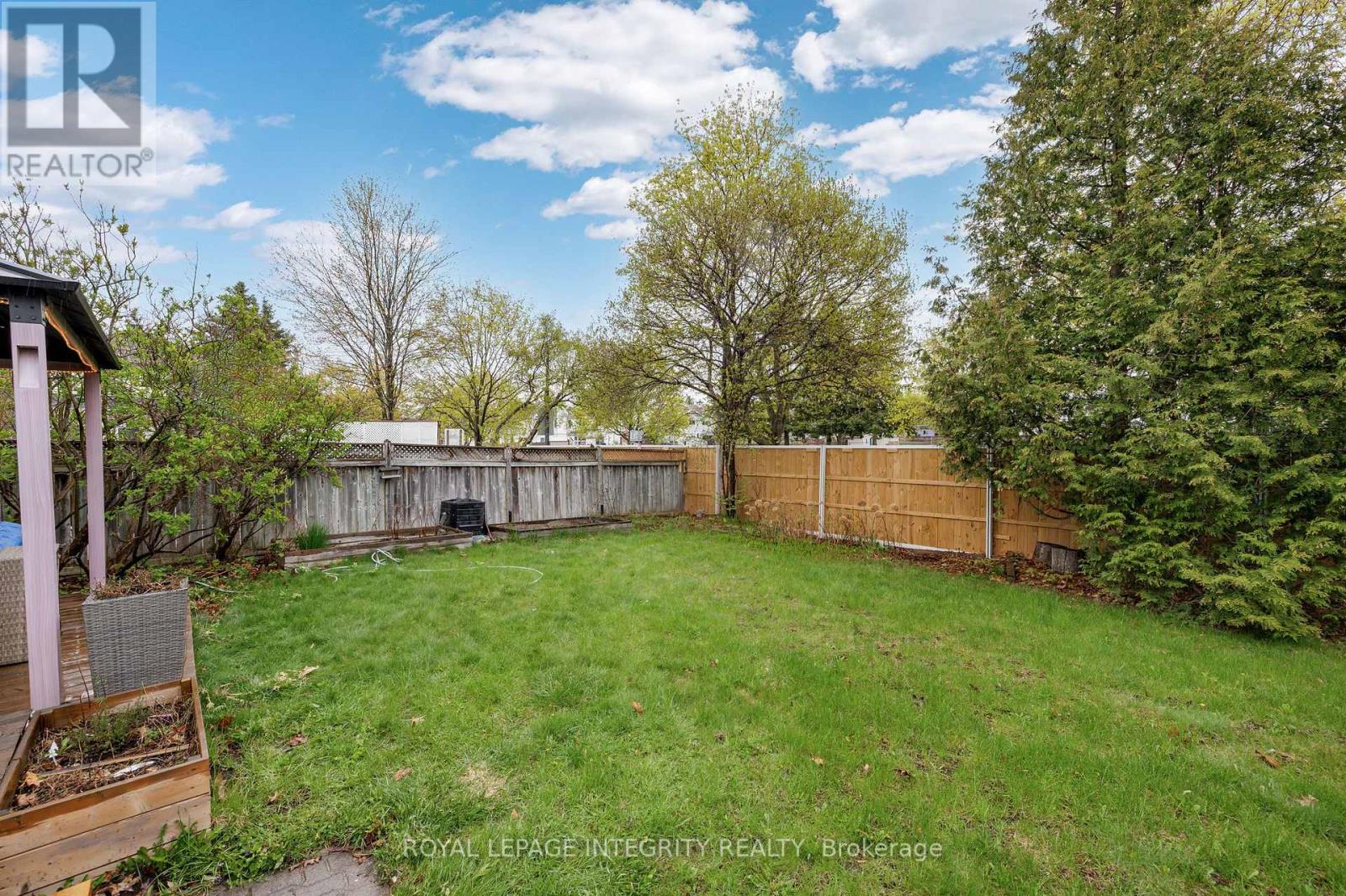 896 BIDEFORD STREET - 26