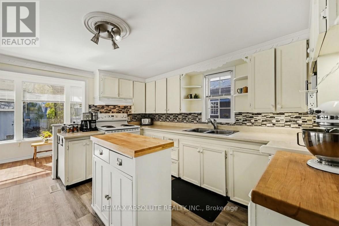61 TIERNEY STREET N - Image 3