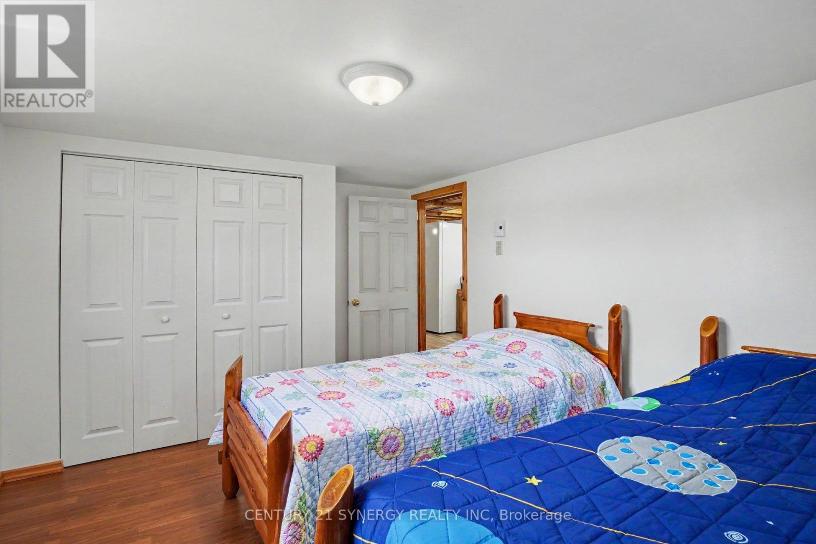 773 SHERBROOKE DRIVE - 17
