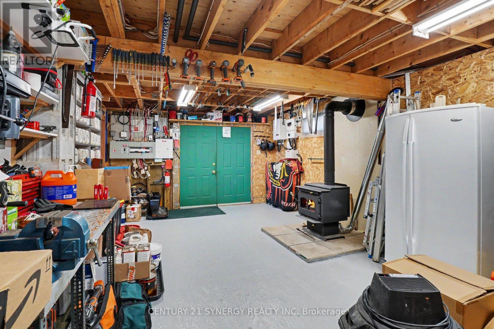 773 SHERBROOKE DRIVE - 25