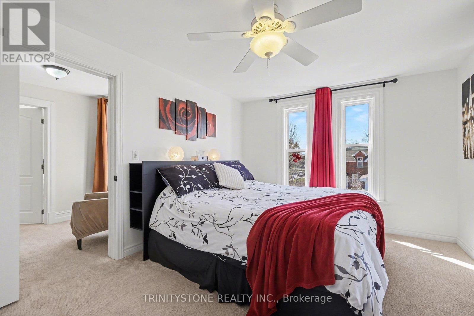 321 ALBERT STREET - 19