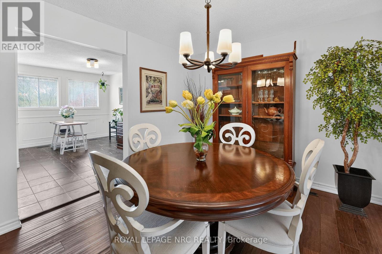 53 LARRAINE AVENUE - 13