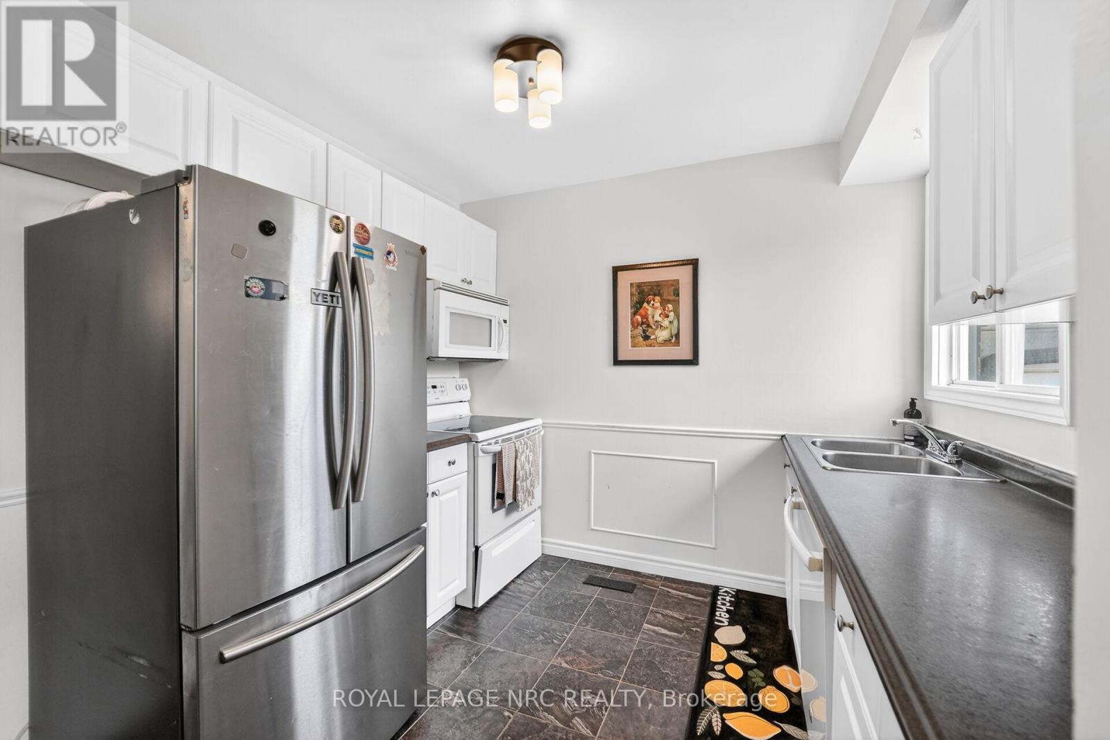 53 LARRAINE AVENUE - 15