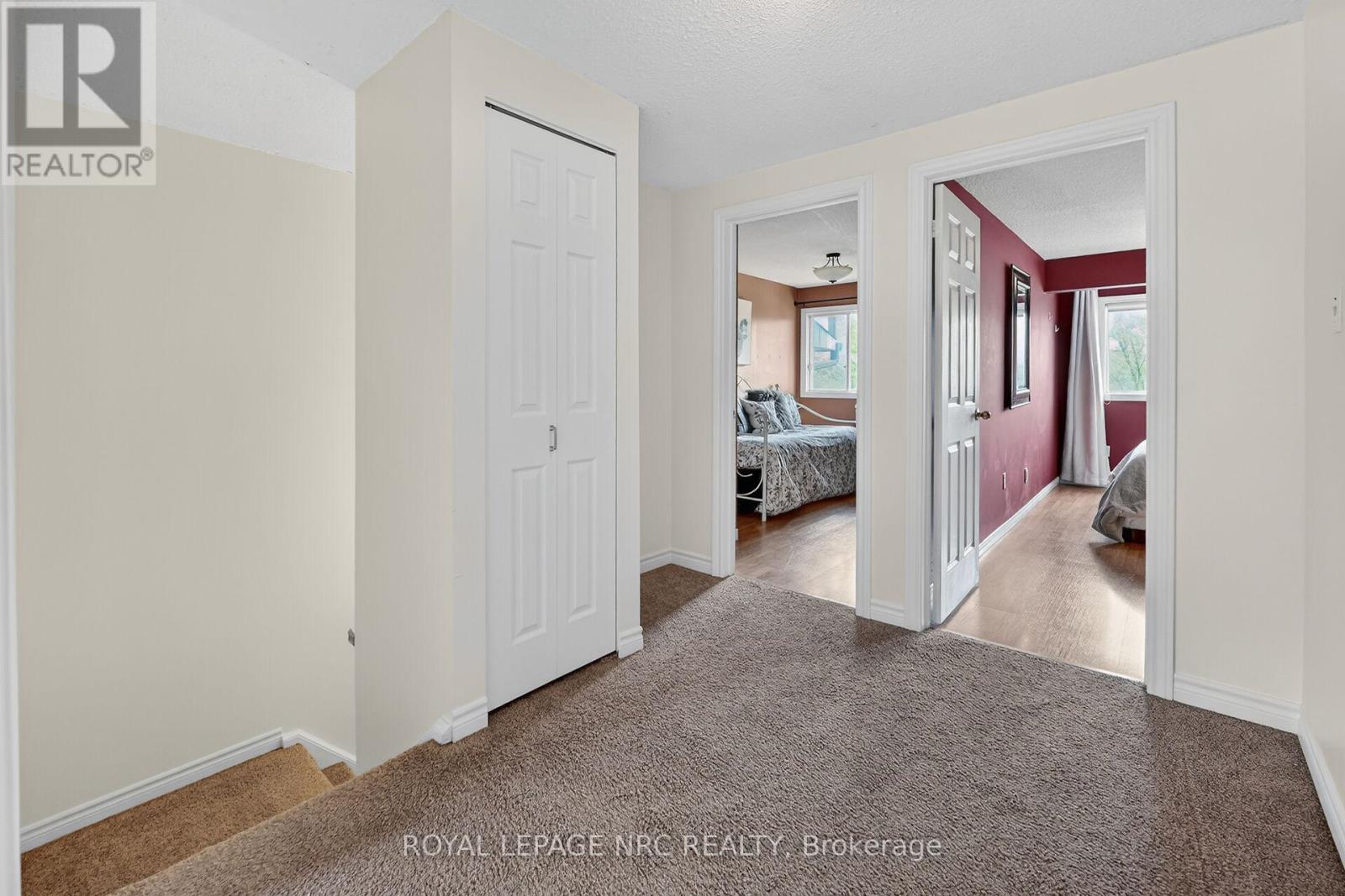 53 LARRAINE AVENUE - 19