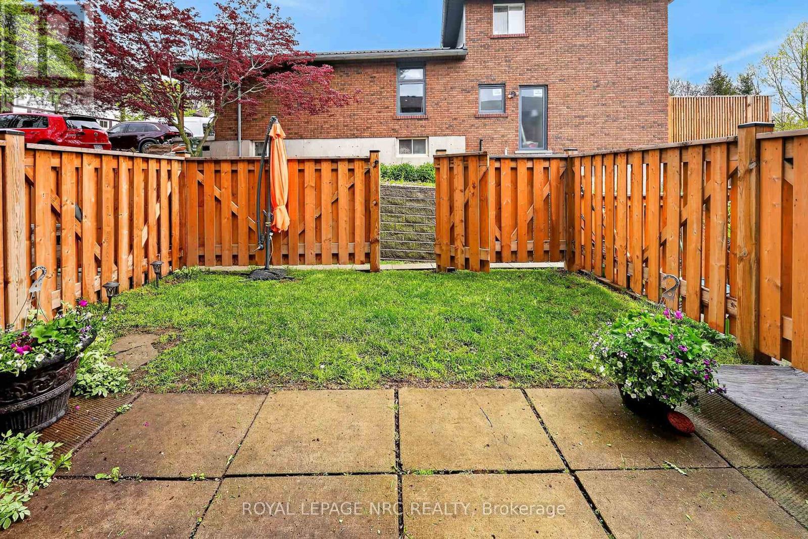53 LARRAINE AVENUE - 37