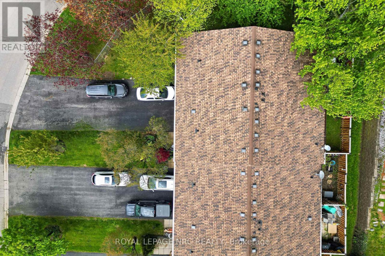 53 LARRAINE AVENUE - 48