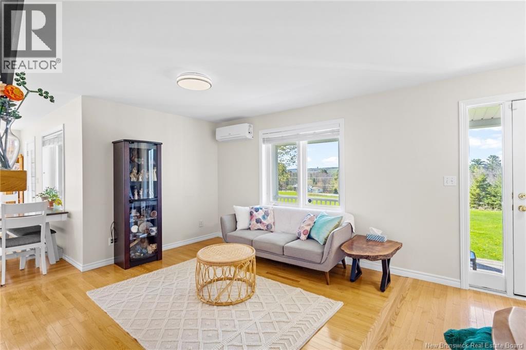 13 Lynch Lane - 7