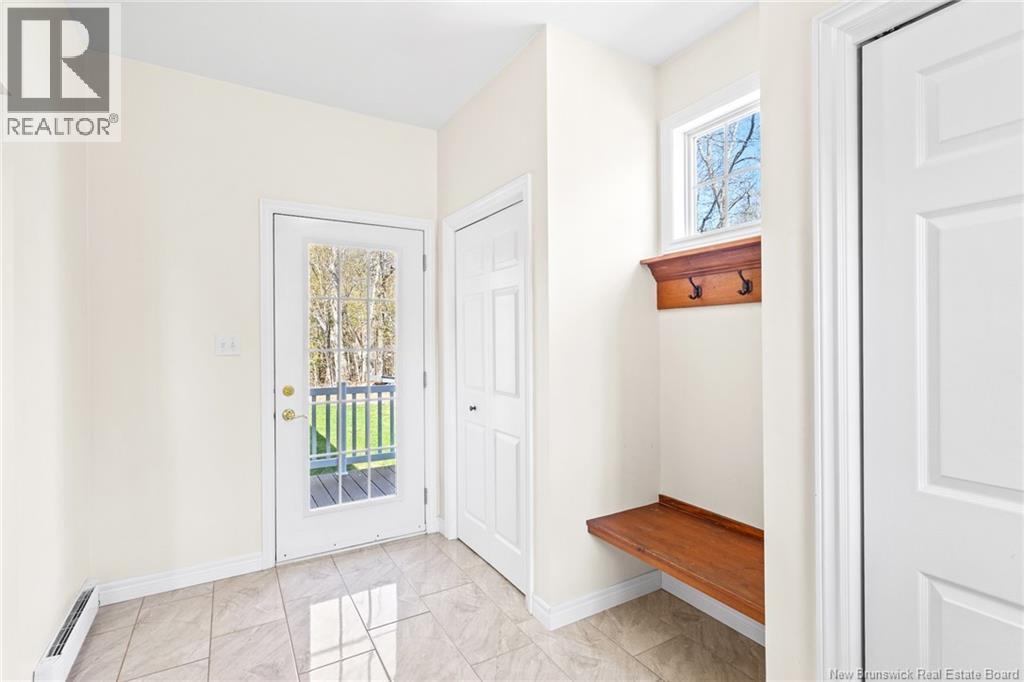 13 Lynch Lane - 27
