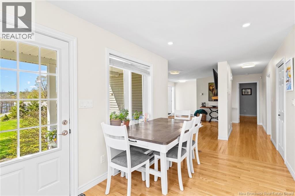 13 Lynch Lane - 12