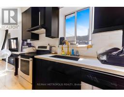 854 Bathurst Street, Toronto, ON M5R3G3 Photo 12