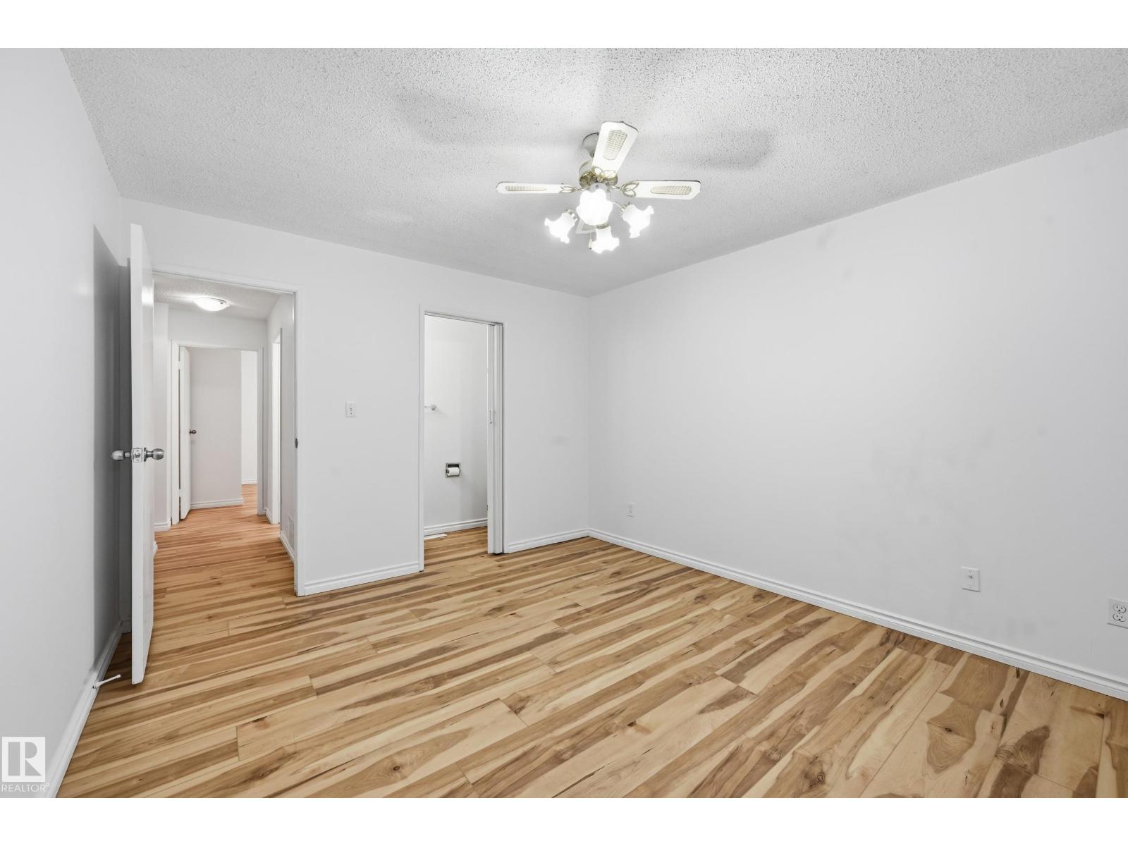 13903 87 ST NW - 22