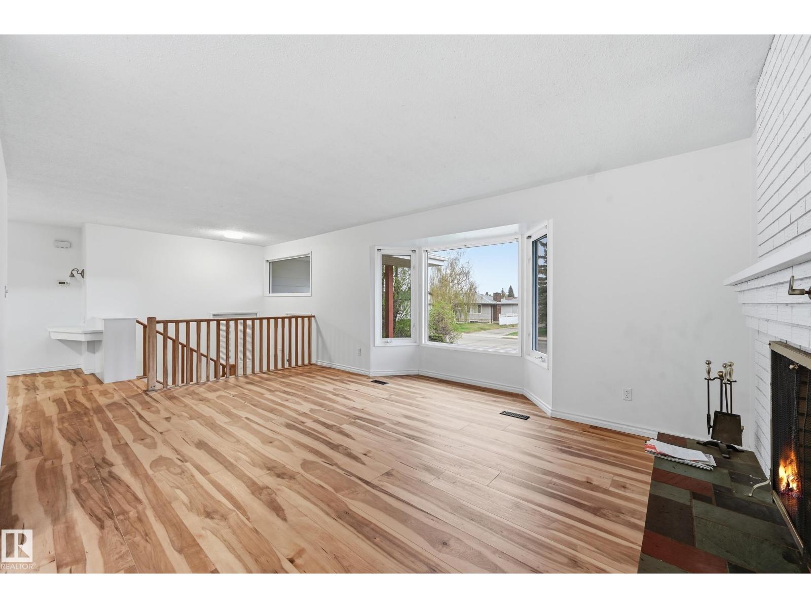 13903 87 ST NW - 6