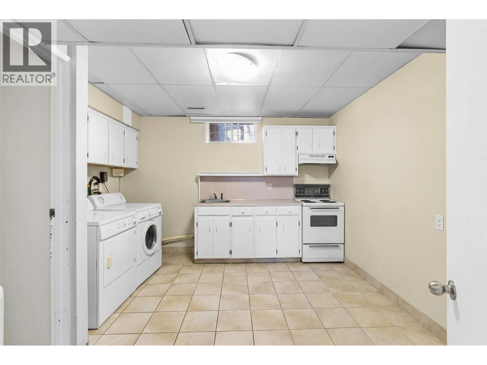 5806 Oleander Drive - 34
