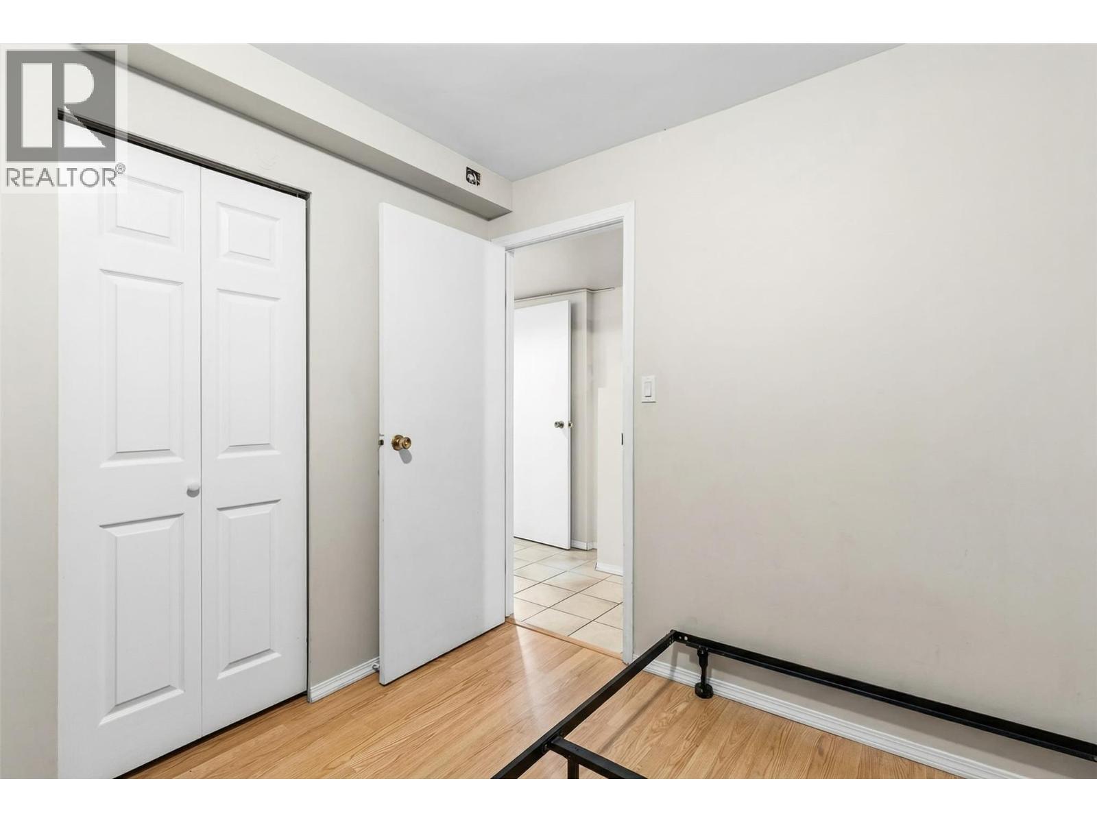 5806 Oleander Drive - 30