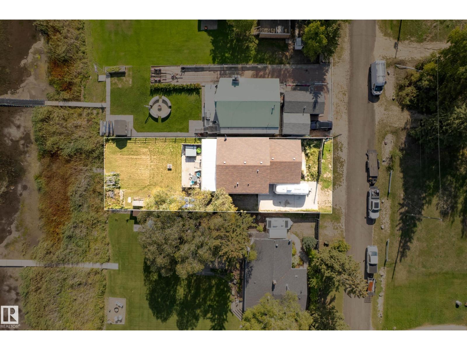 104 BAYVIEW DR, Rural Parkland County
