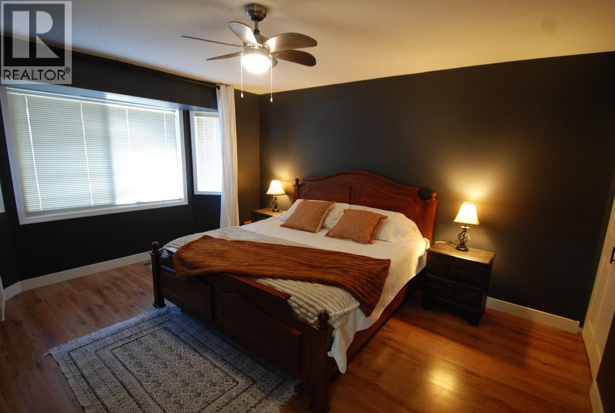1882 Pineridge Drive - Image 30