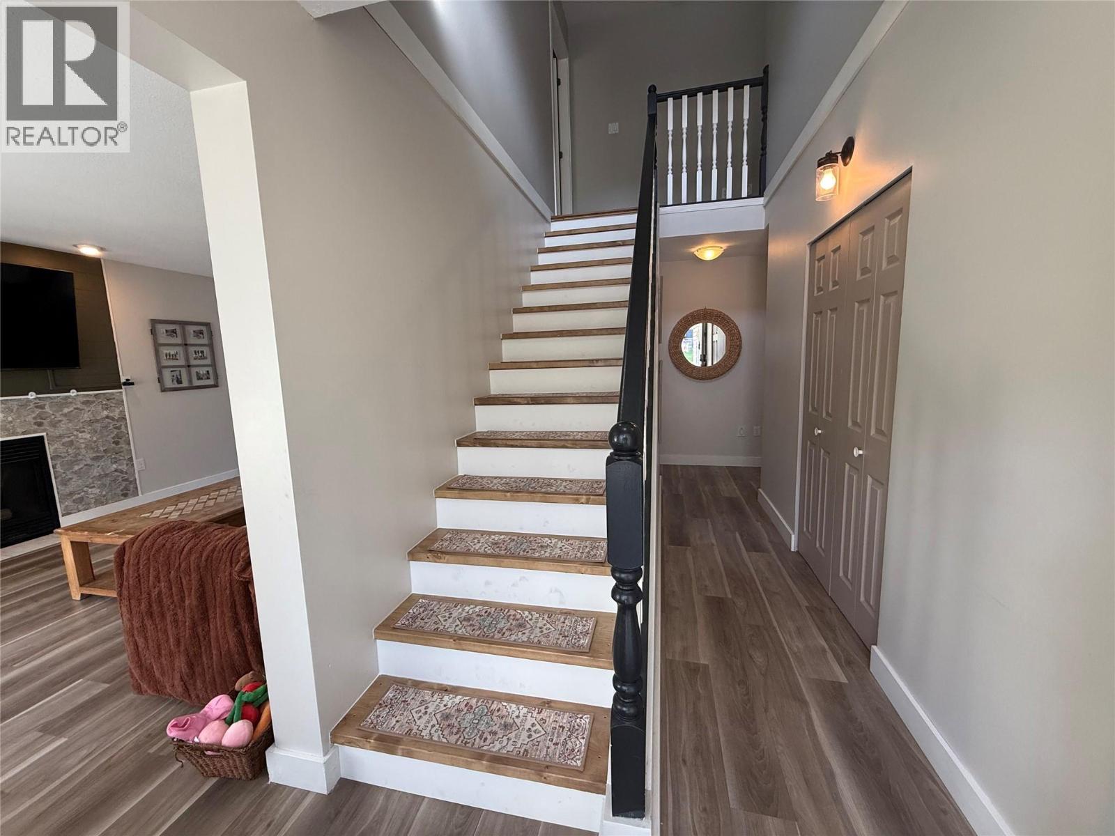 1882 Pineridge Drive - 9