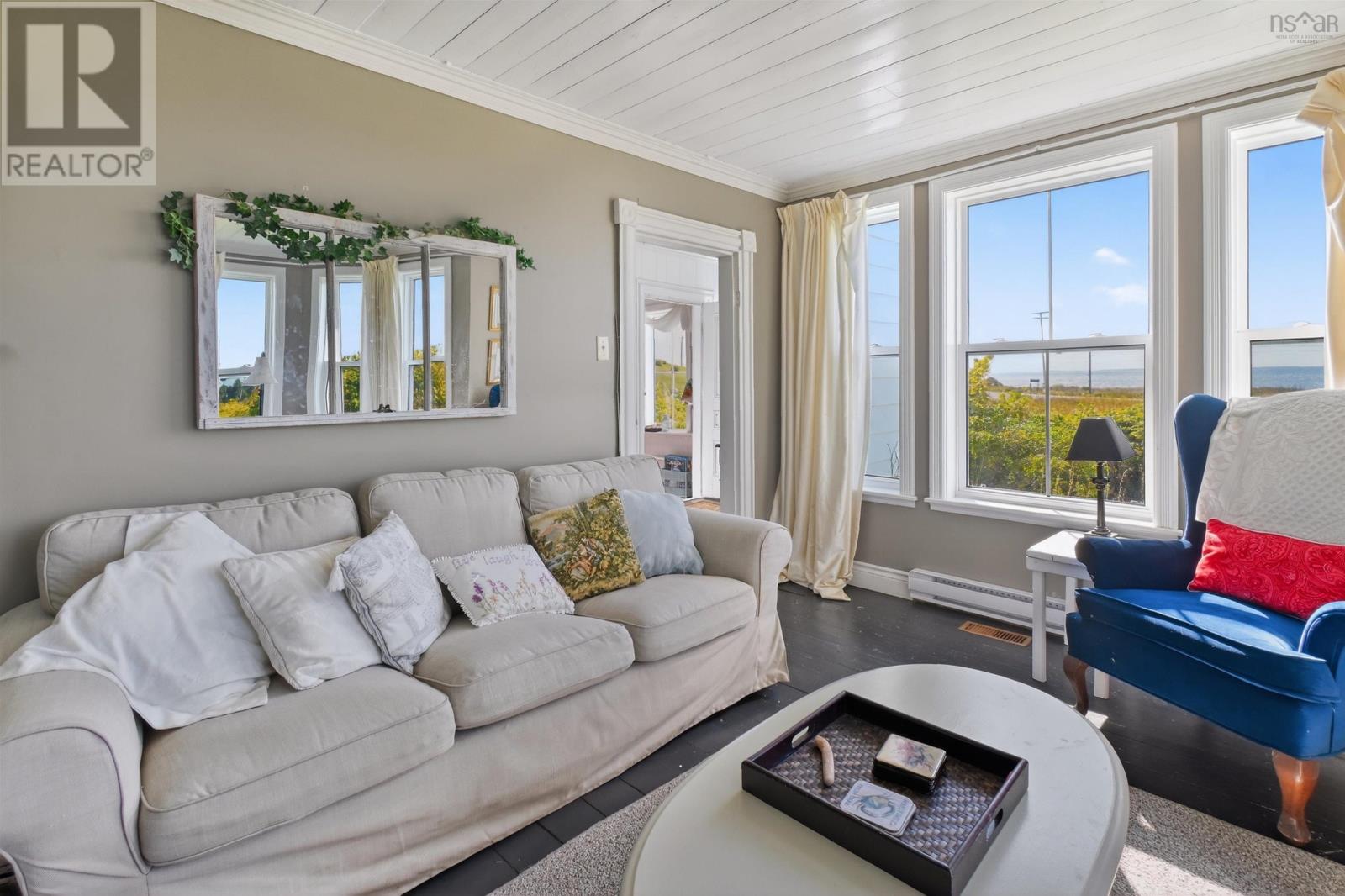 68 Mombourquette Road - 15
