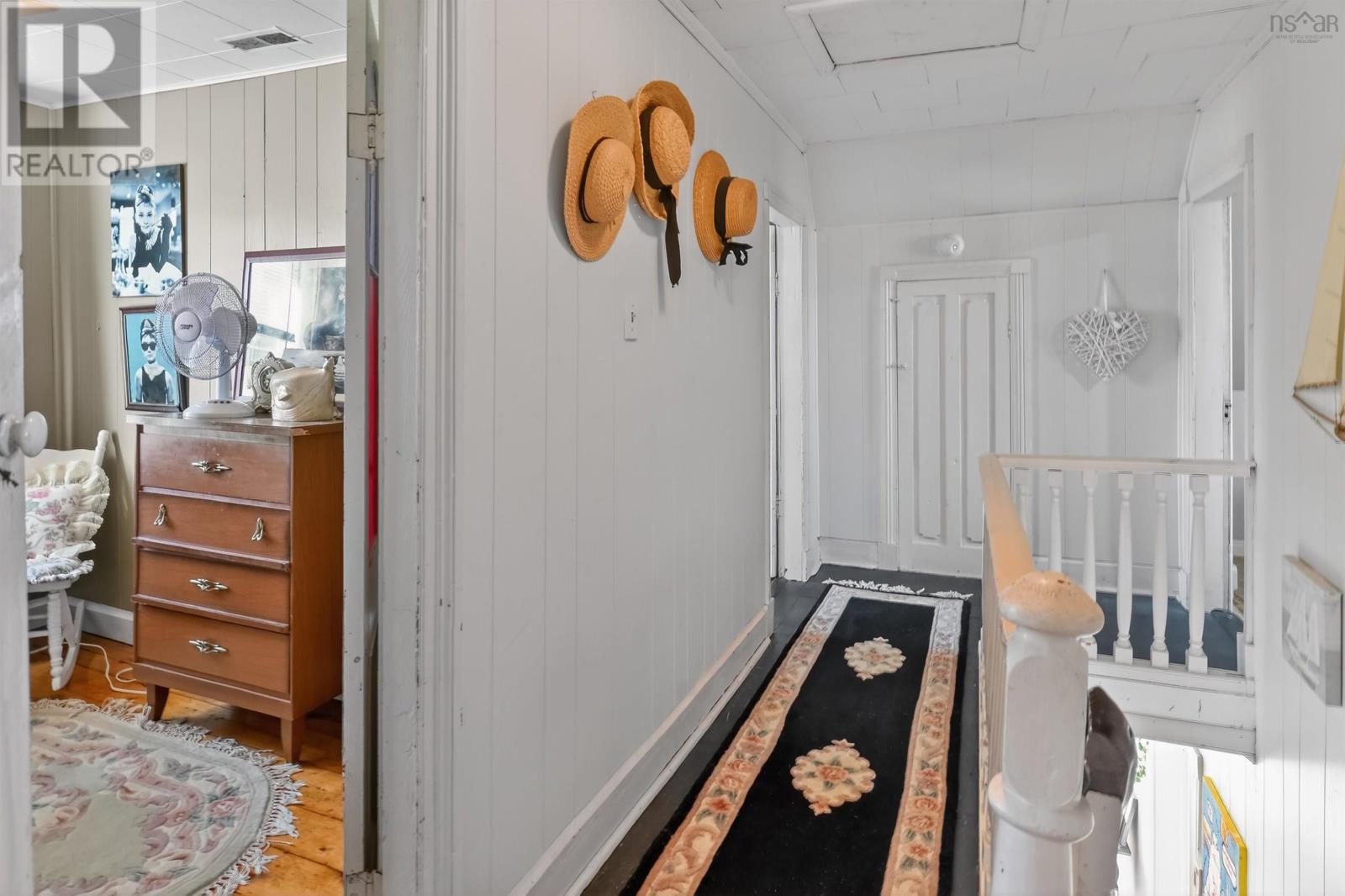 68 Mombourquette Road - 29