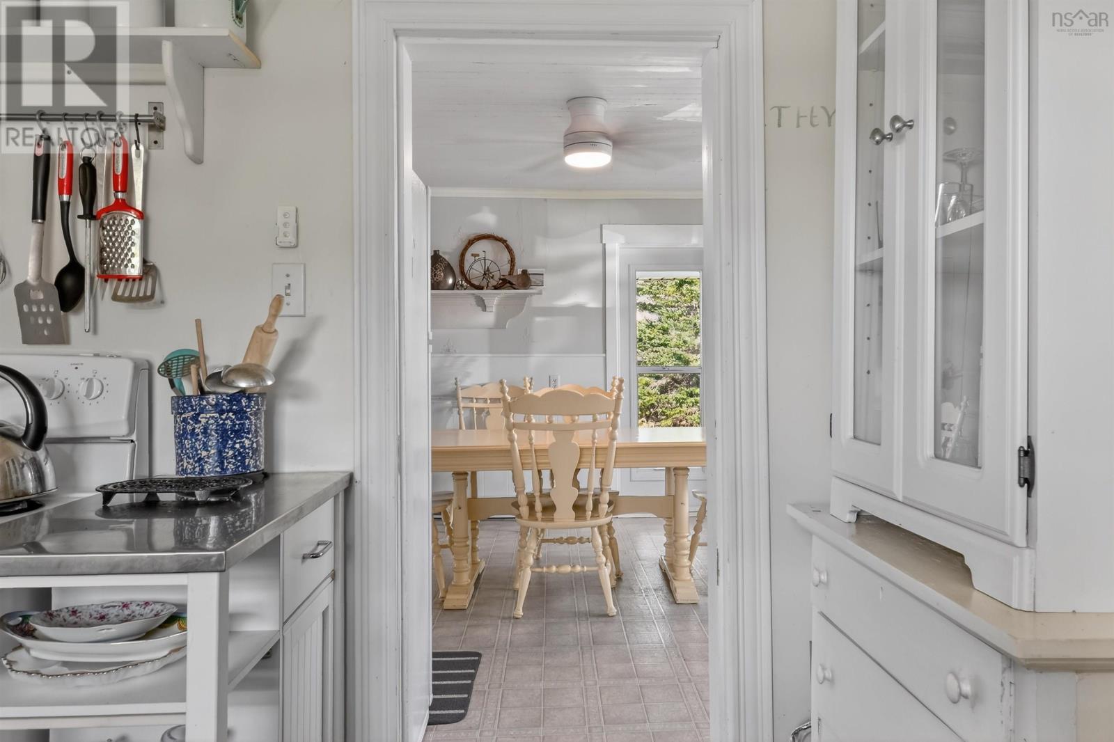 68 Mombourquette Road - 13