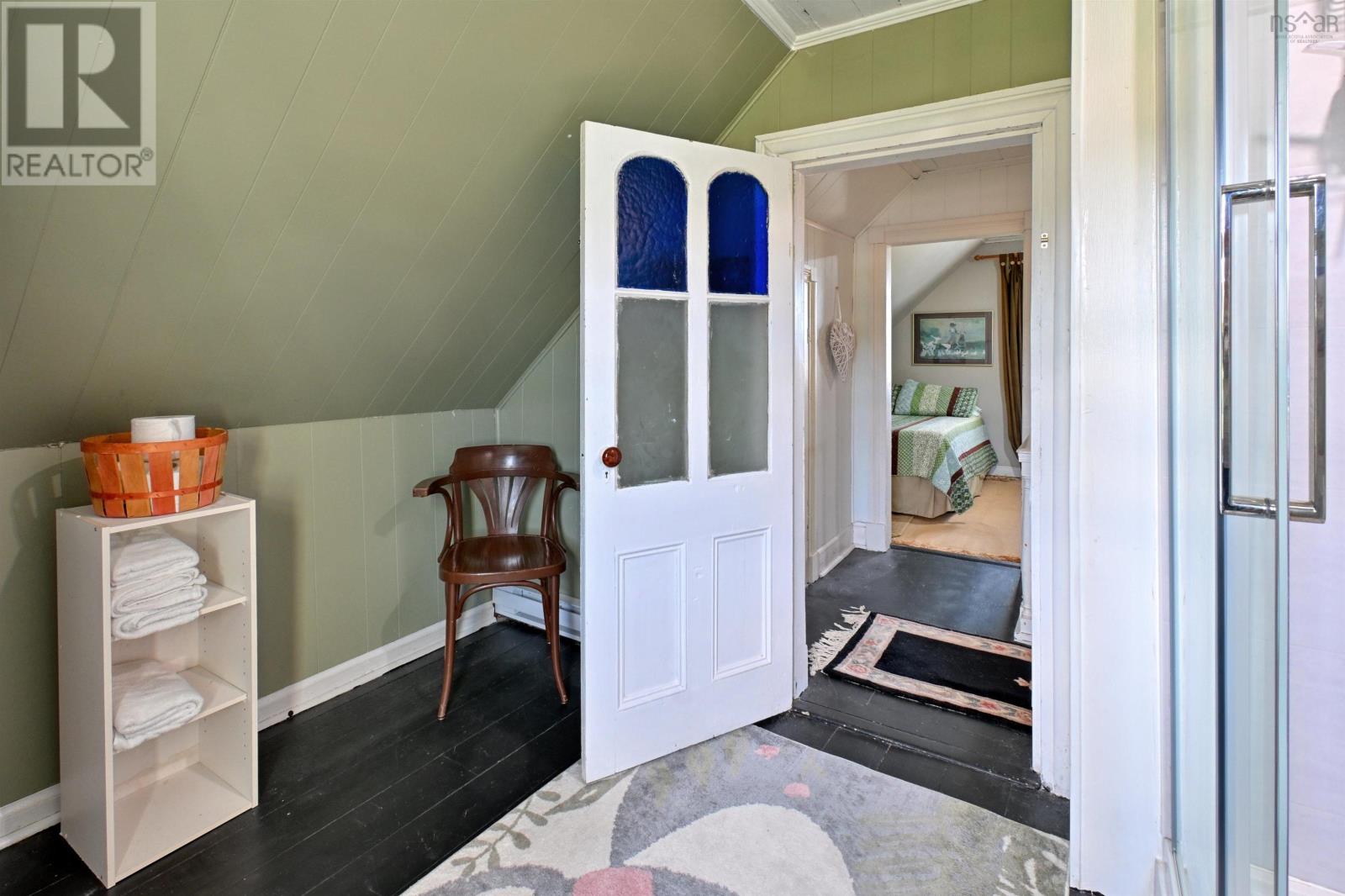 68 Mombourquette Road - 36