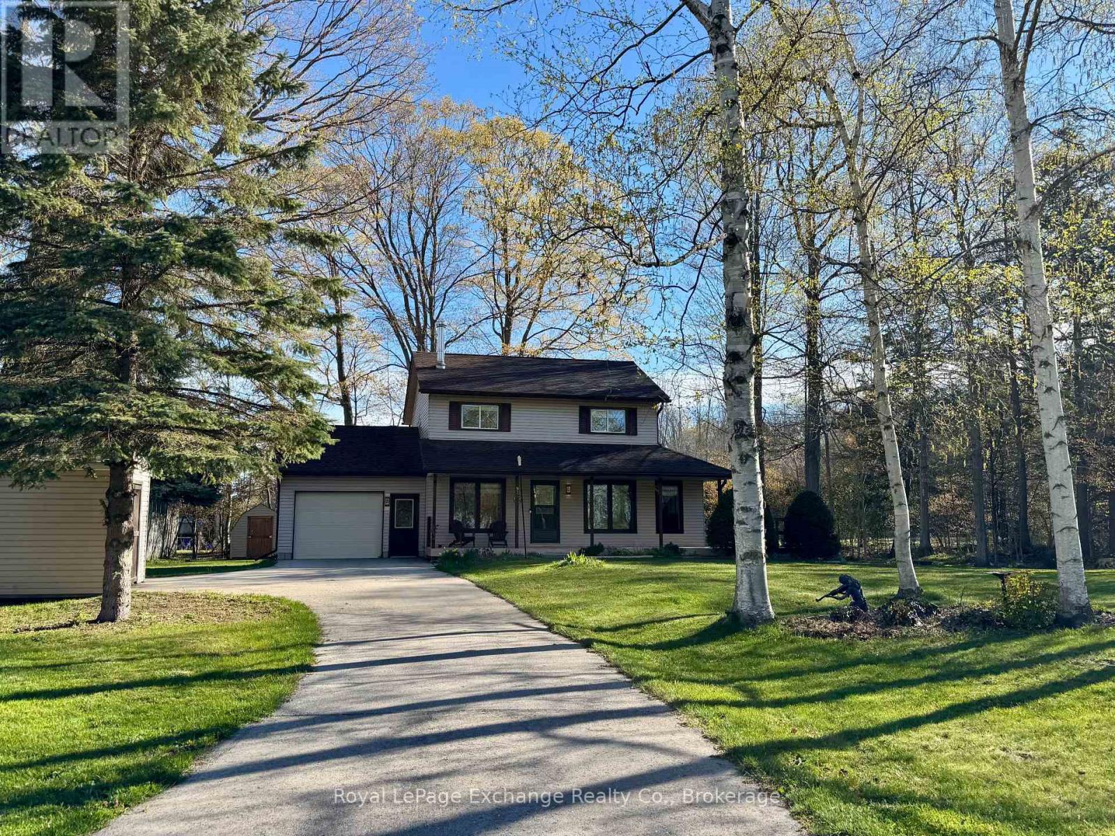 924 TANGLEWOOD DRIVE - 38