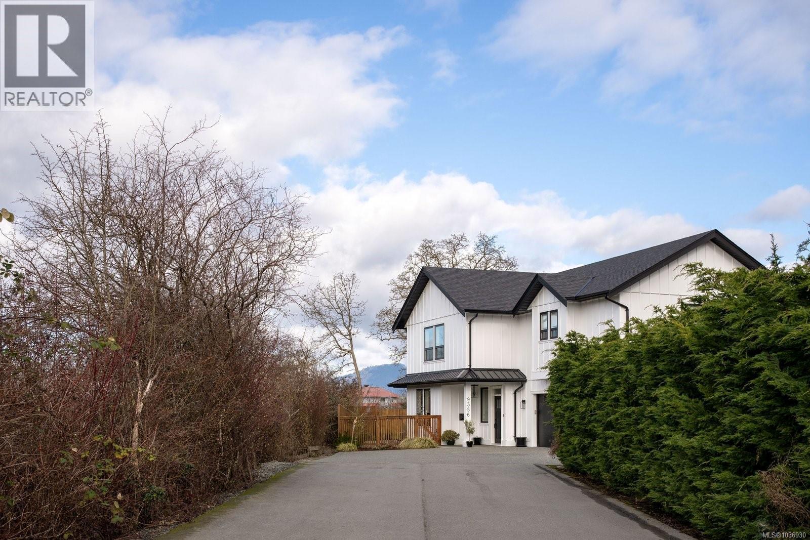 9356 East Saanich Rd - 6