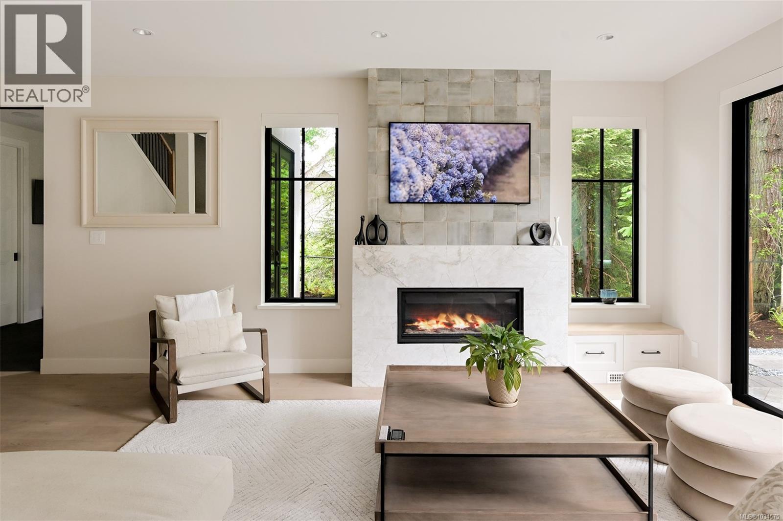  5157 Del Monte Avenue, Saanich