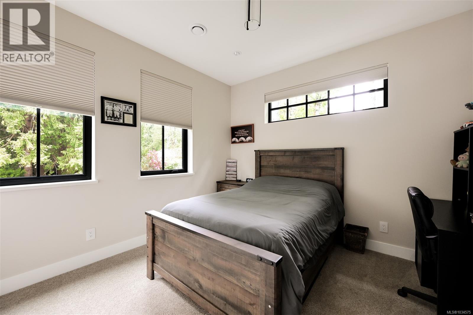  5157 Del Monte Avenue, Saanich