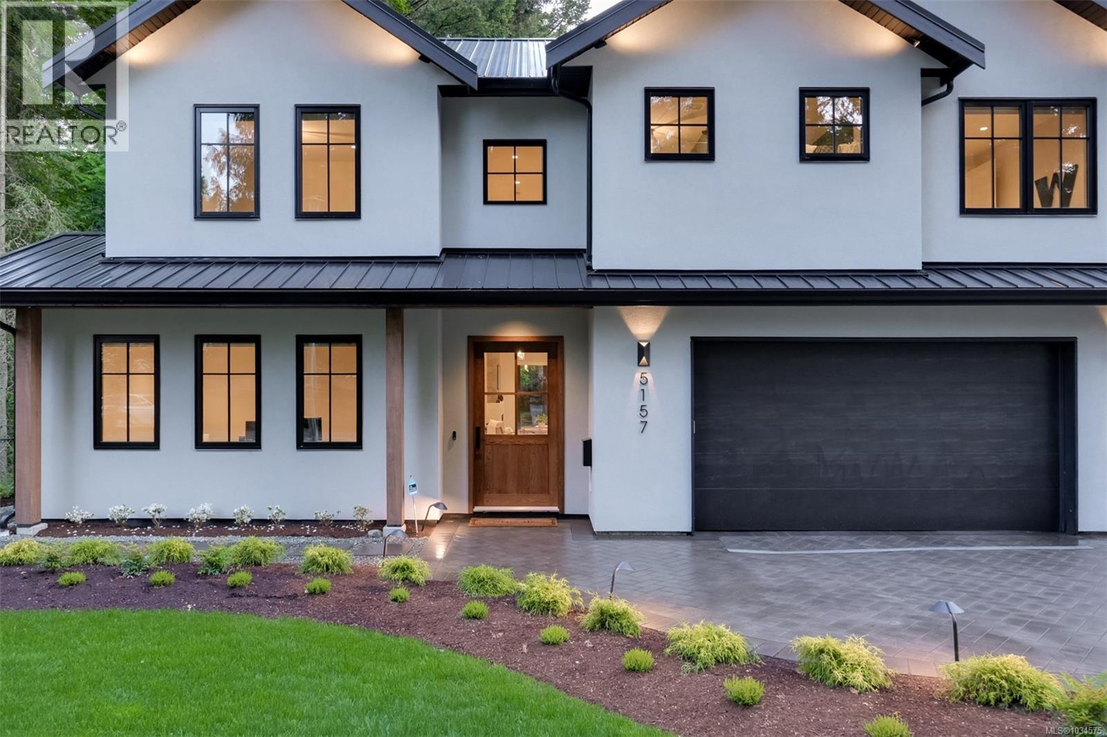  5157 Del Monte Avenue, Saanich