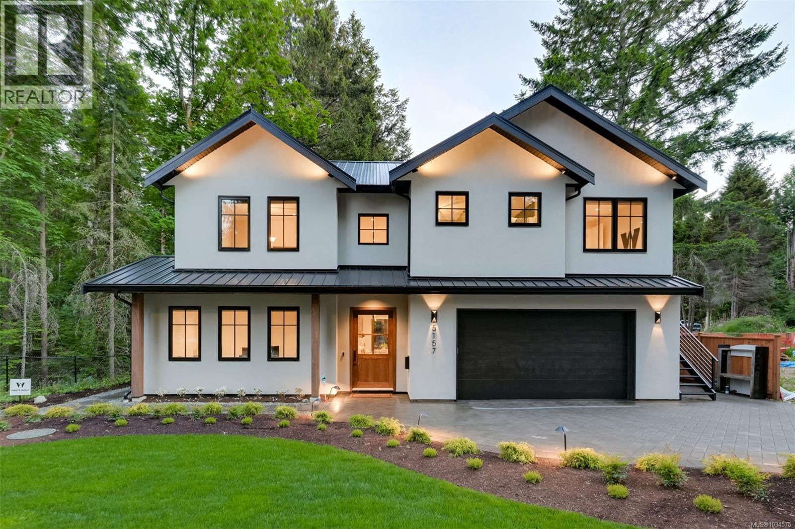  5157 Del Monte Avenue, Saanich