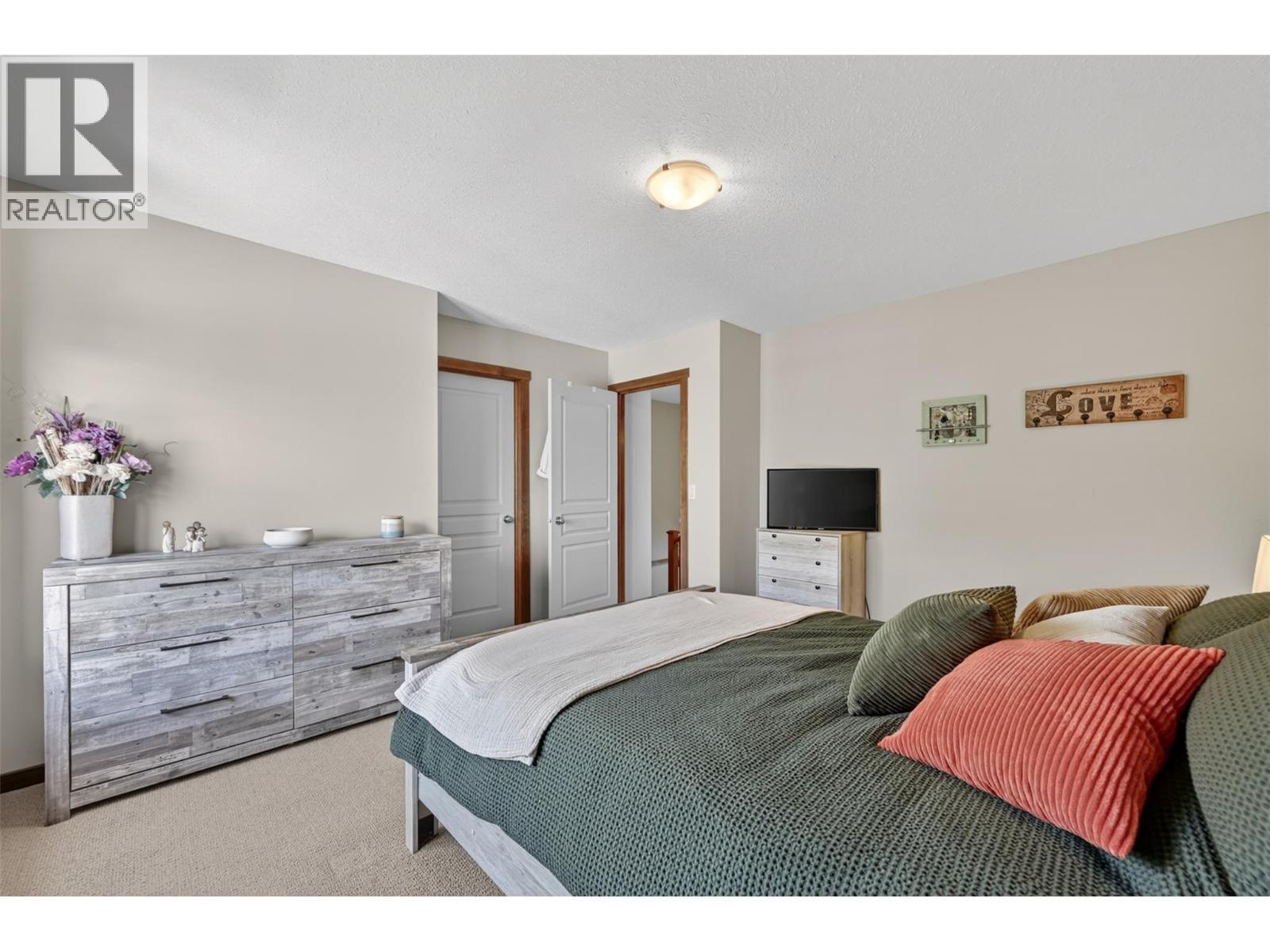 #23 1000 9TH Street - 24