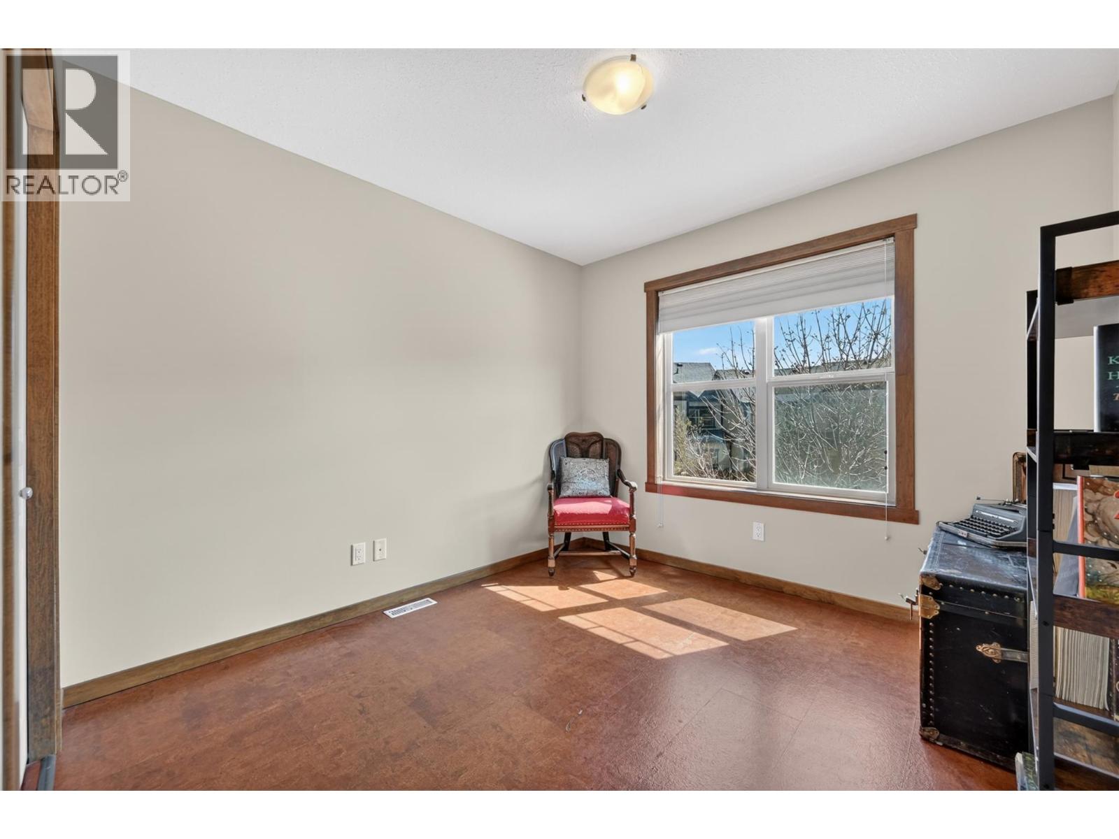 #23 1000 9TH Street - 28
