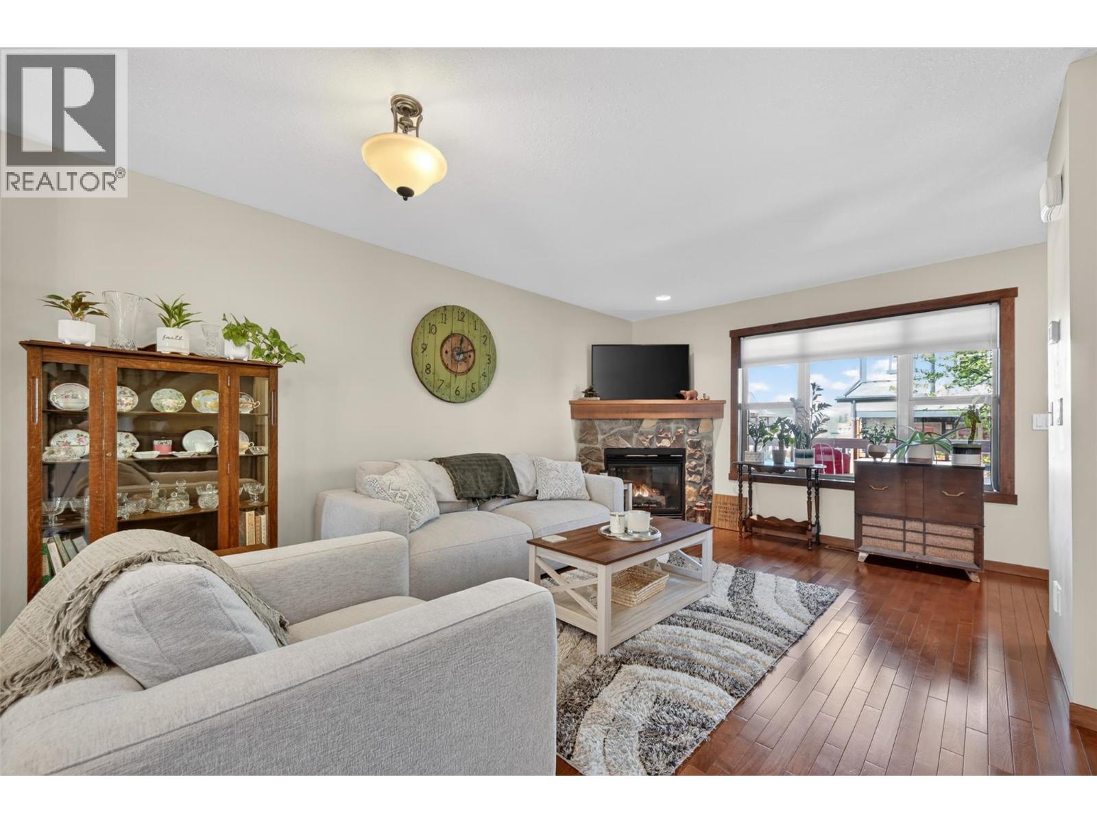 #23 1000 9TH Street - 5