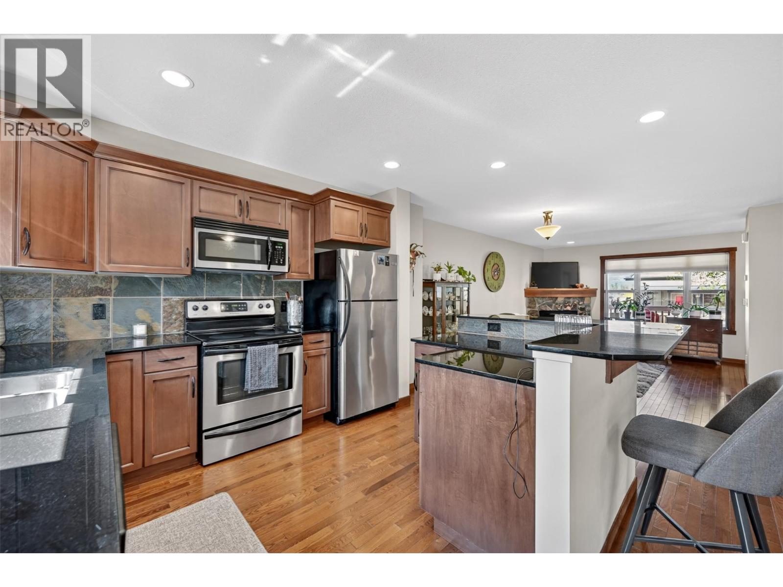 #23 1000 9TH Street - 8