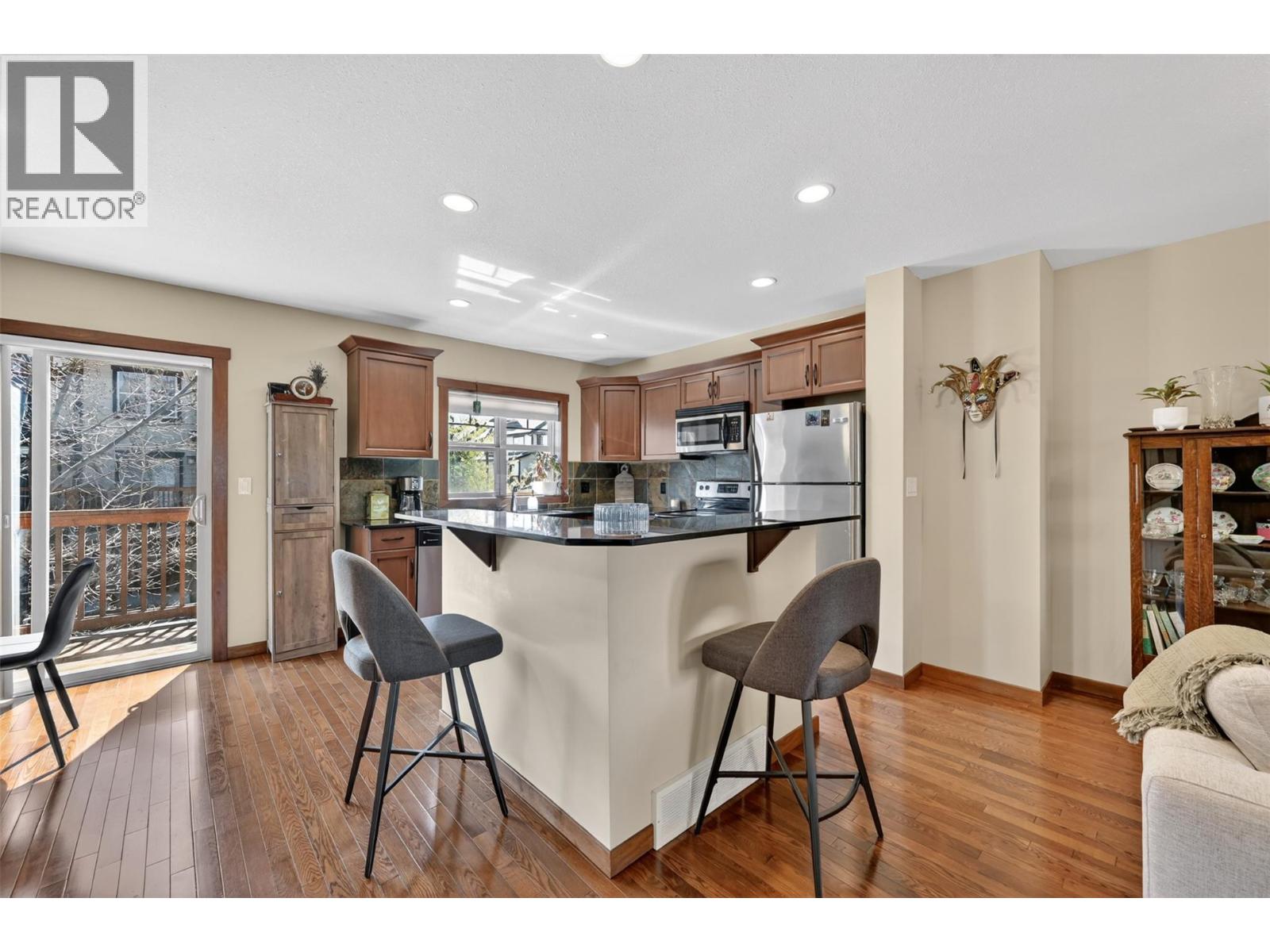 #23 1000 9TH Street - 9
